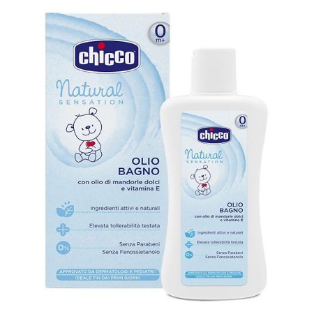 Chicco Natural Sensation Βρεφικό Λάδι Καθαρισμού με Αμύγδαλο & Βιταμίνη Ε 200ml