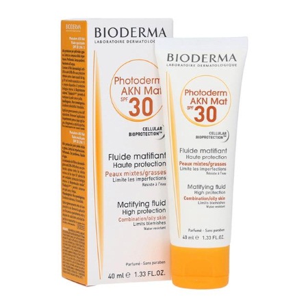 Bioderma Photoderm AKN Mat Fluide SPF30 Αντιηλιακή Κρέμα Προσώπου Για Λιπαρές ή Ακνεϊκες Επιδερμίδες 40ml