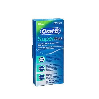 Oral B SuperFLoss 50 Μεσοδόντιο Οδοντικό Νήμα με Σκληρό άκρο Σπογγώδεις νήμα 50m